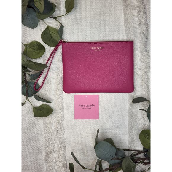 Kate Spade Keaton Pouch Wristlet in Magenta - Picture 1 of 7